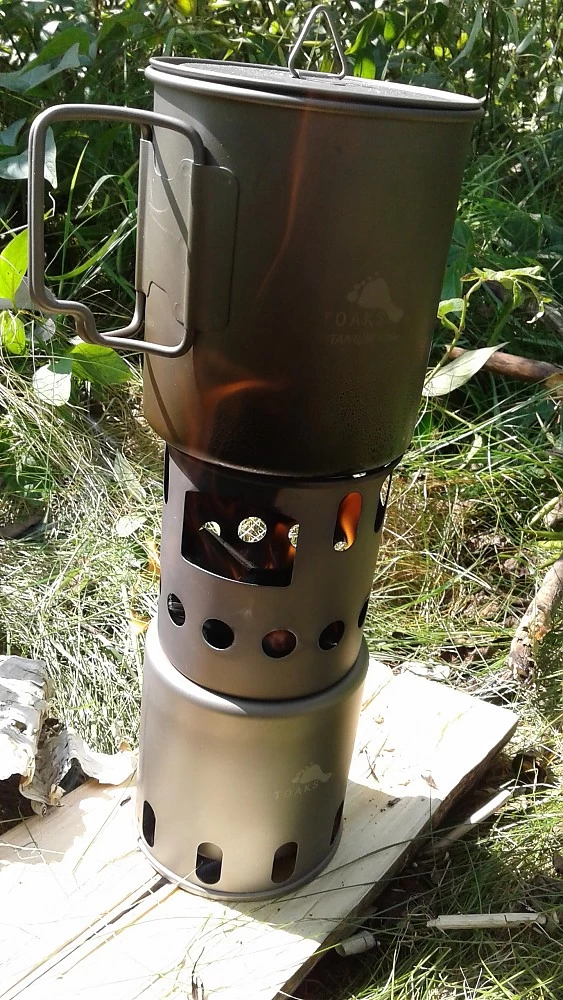 Toaks Titanium Backpacking Wood Burning Stove (small) 4 Toaks Titanium Backpacking Wood Burning Stove (small) - Image 4