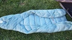 Therm-a-Rest Vesper 32F/0C Quilt 30 Therm-a-Rest Vesper 32F/0C Quilt -Professional Outdoor Equipment Store 20190517 080001