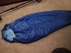 REI Thaw Corporation 0°F Sleeping Bag -Professional Outdoor Equipment Store DSCN1879