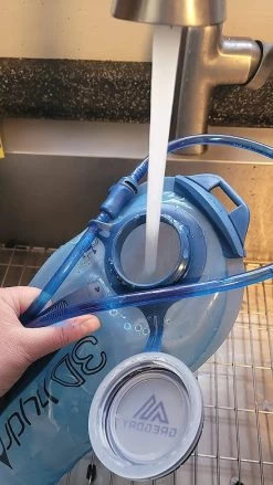 Gregory Juno 30 H2O -Professional Outdoor Equipment Store FillingWater