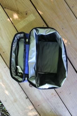 Mountainsmith Six Pack -Professional Outdoor Equipment Store IMG 2101