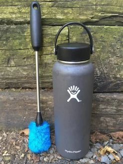 Hydro Flask Bottle Brush -Professional Outdoor Equipment Store IMG 3319