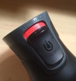 Avex Highland AUTOSEAL Stainless Travel Mug -Professional Outdoor Equipment Store IMG 4741