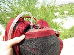 Osprey Hydraulics LT 2.5L Reservoir -Professional Outdoor Equipment Store IMG 7051