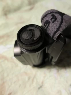 Fenix HL60R -Professional Outdoor Equipment Store IMG 7337