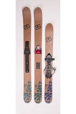 Altai Skis Hok -Professional Outdoor Equipment Store both hoks 2016 with 3 bindings e1474575741796
