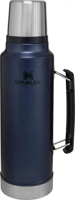 Stanley Classic Legendary Bottle -Professional Outdoor Equipment Store e8d13d3509cf1a628766d035c6a21b15