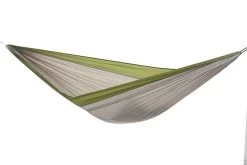 Byer Easy Traveller -Professional Outdoor Equipment Store opplanet byer of maine easy traveller hammock fern green bye009 fern green new main