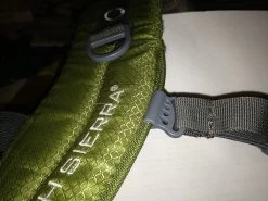 High Sierra Bobcat 65 -Professional Outdoor Equipment Store sternum close