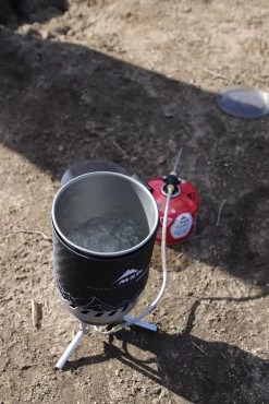 MSR WindBurner Duo Stove System 24 MSR WindBurner Duo Stove System -Professional Outdoor Equipment Store wbduo